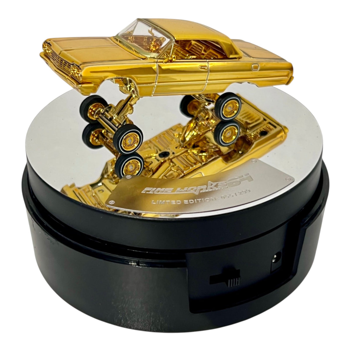FineWorks - Chevy Impala Lowrider, chrome-gold - luxury version - FW64-IMPALA-CGL