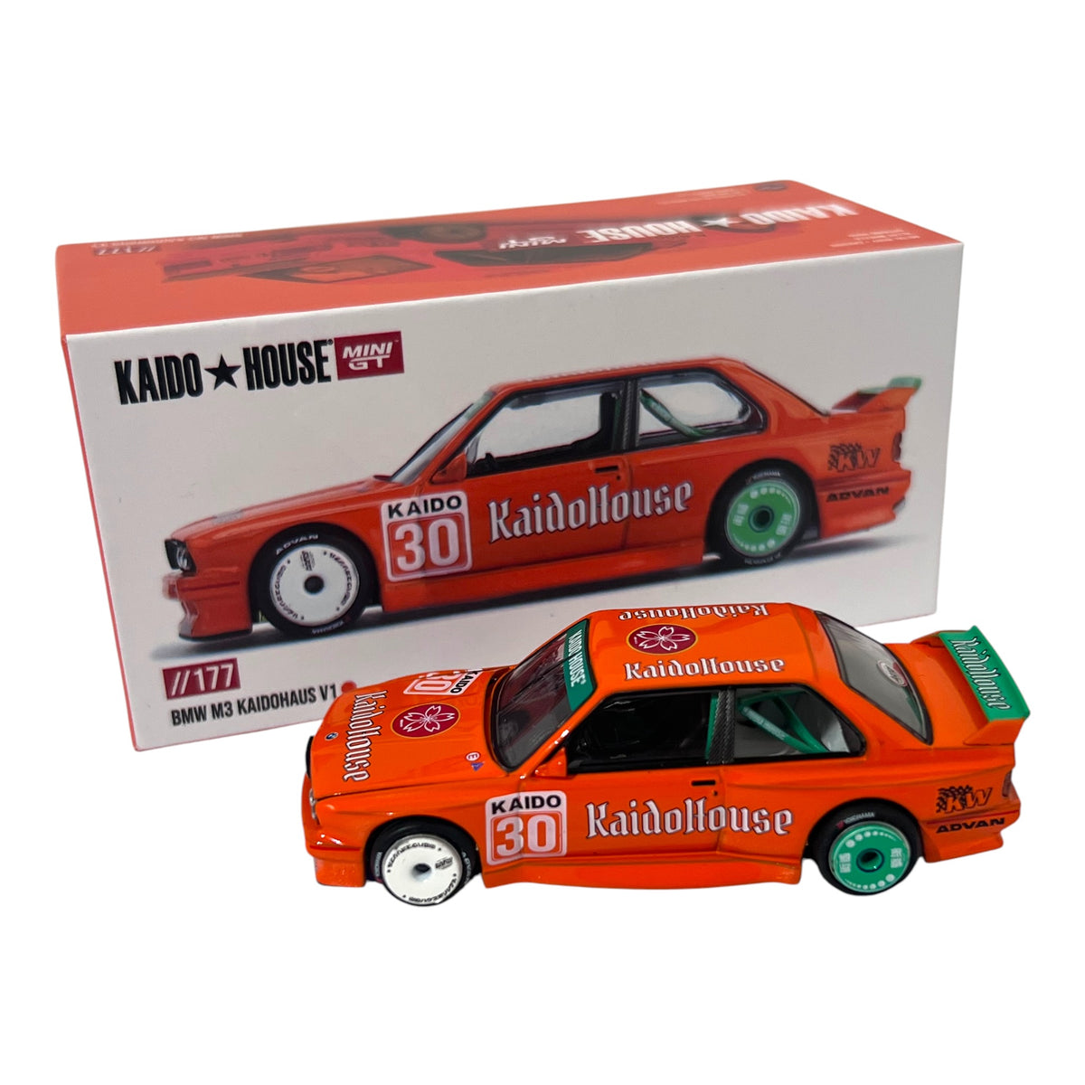 Mini GT Kaido House - BMW M3 Kaido House V1 - KHMG177 - geöffnete OVP