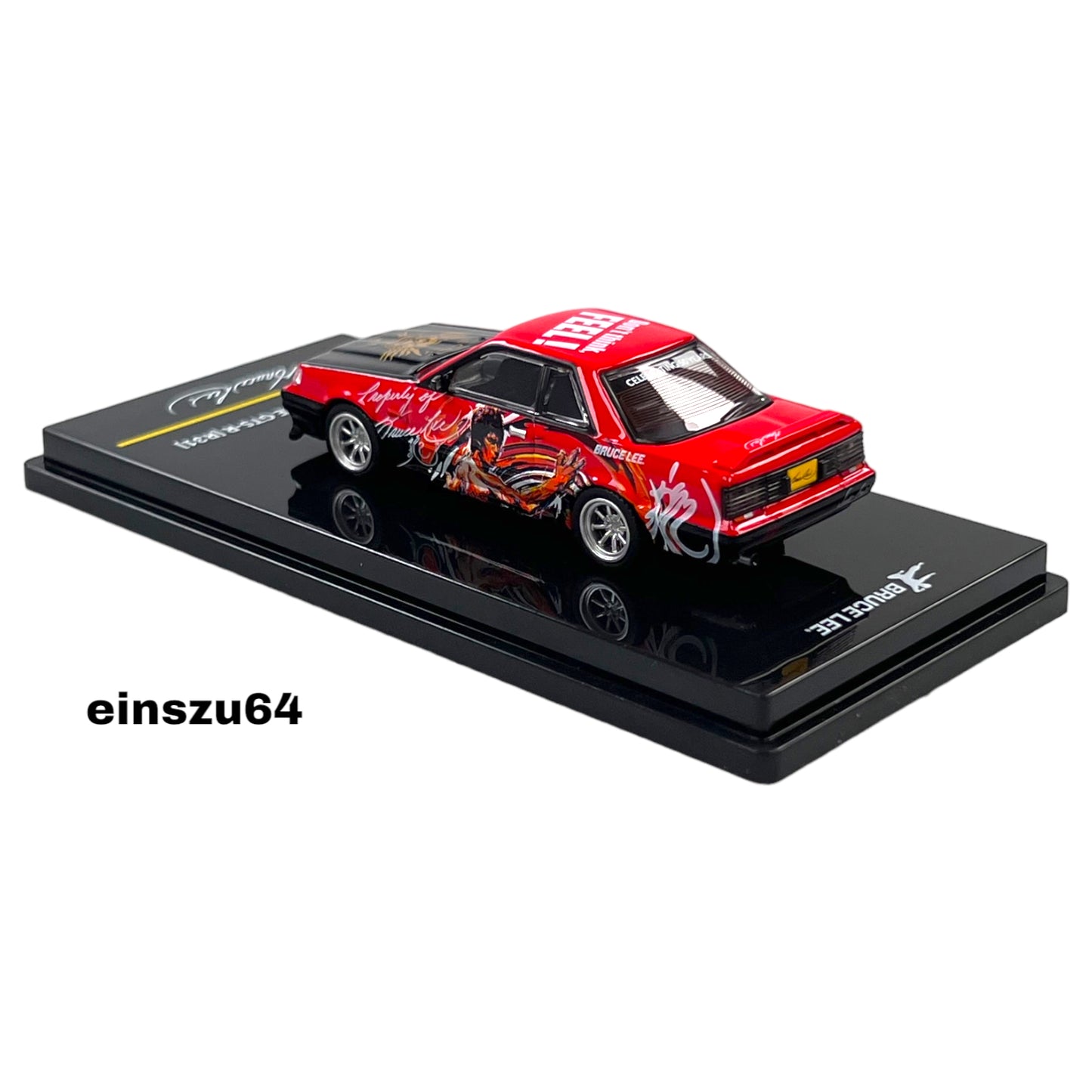 INNO64 - *Bruce Lee 50th Anniversary* Nissan Skyline - Komplettset - OVP