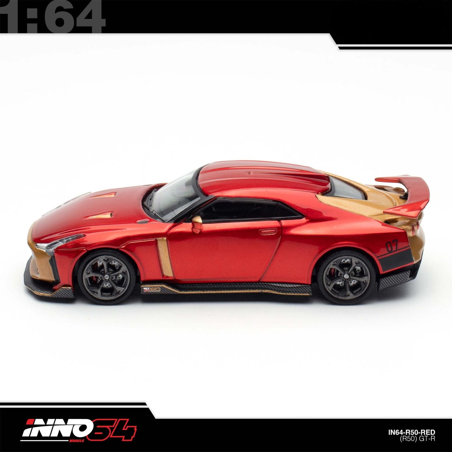 INNO64 - Pre-Order - Nissan R50 GT-R By Italsedign - IN64-R50-RED