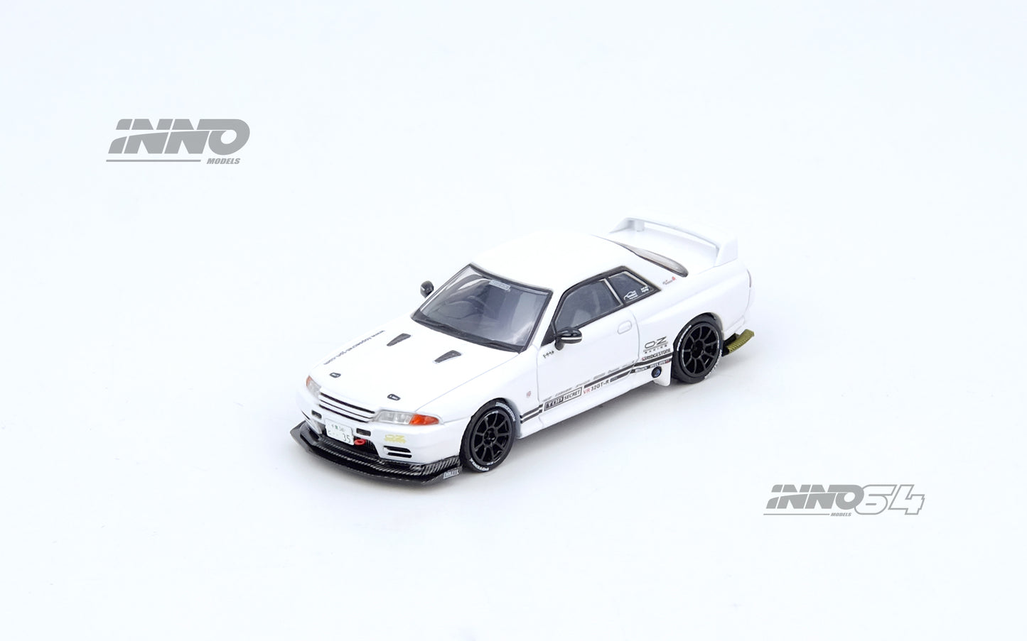 INNO64 - Pre-Order - Top Secret Skyline GT-R (R32), white - IN64-VR32TS-WHITE