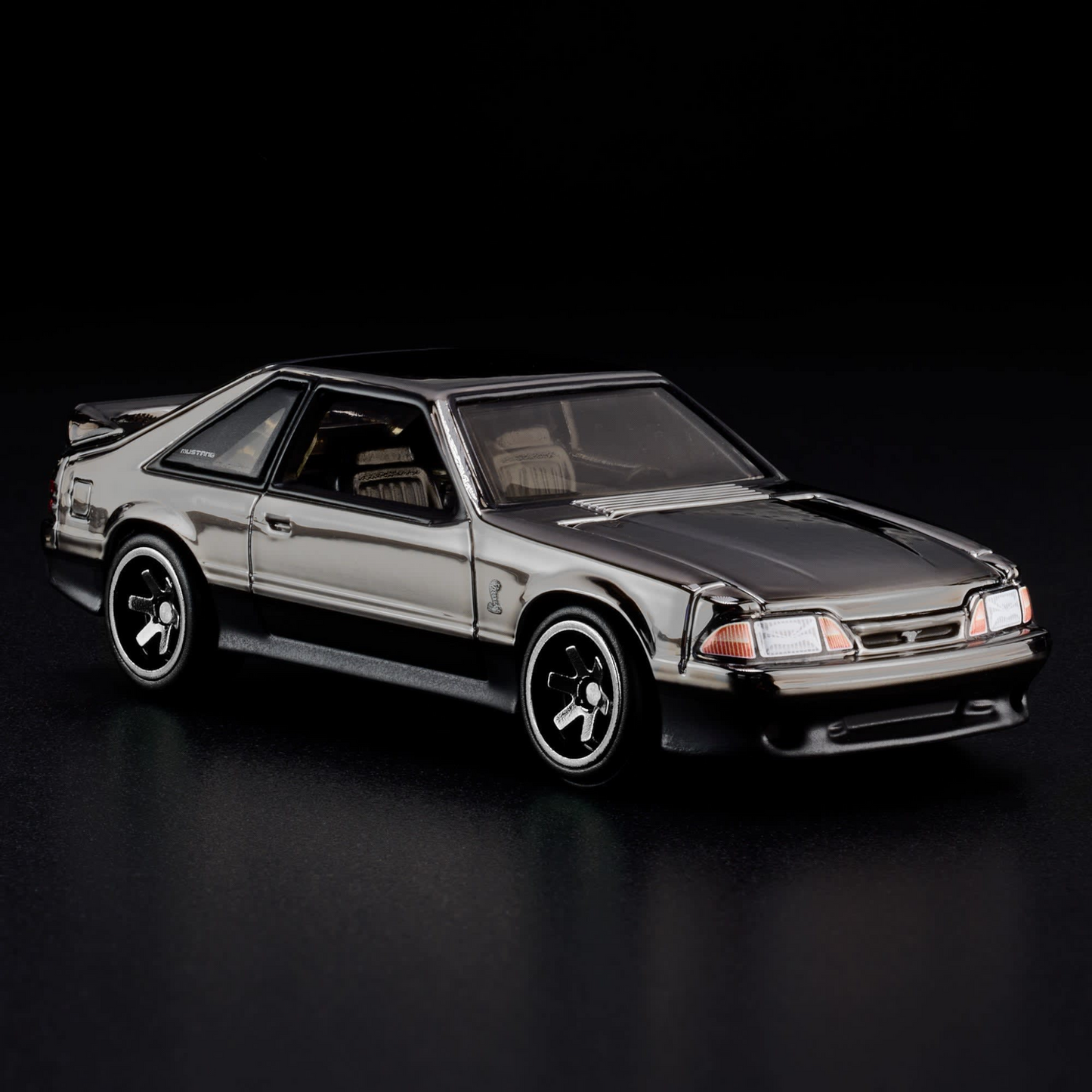 Hot Wheels Collector 2025 - RLC Exclusive - 1993 Ford Mustang Cobra R, Spectraflame Shadowchrome - JCP24