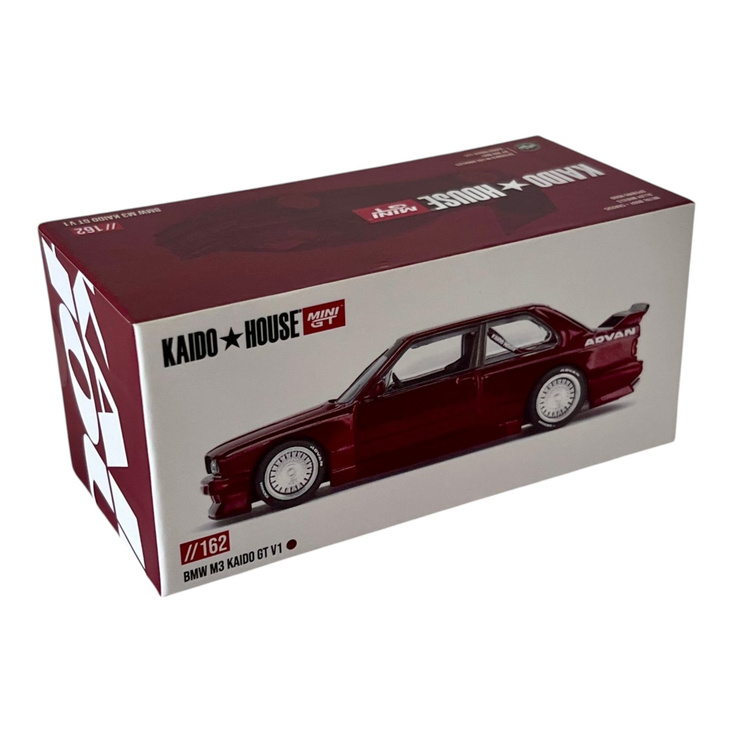 Mini GT Kaido House - BMW M3 (E30) GT V1, maroon - KHMG162 - geöffnete OVP