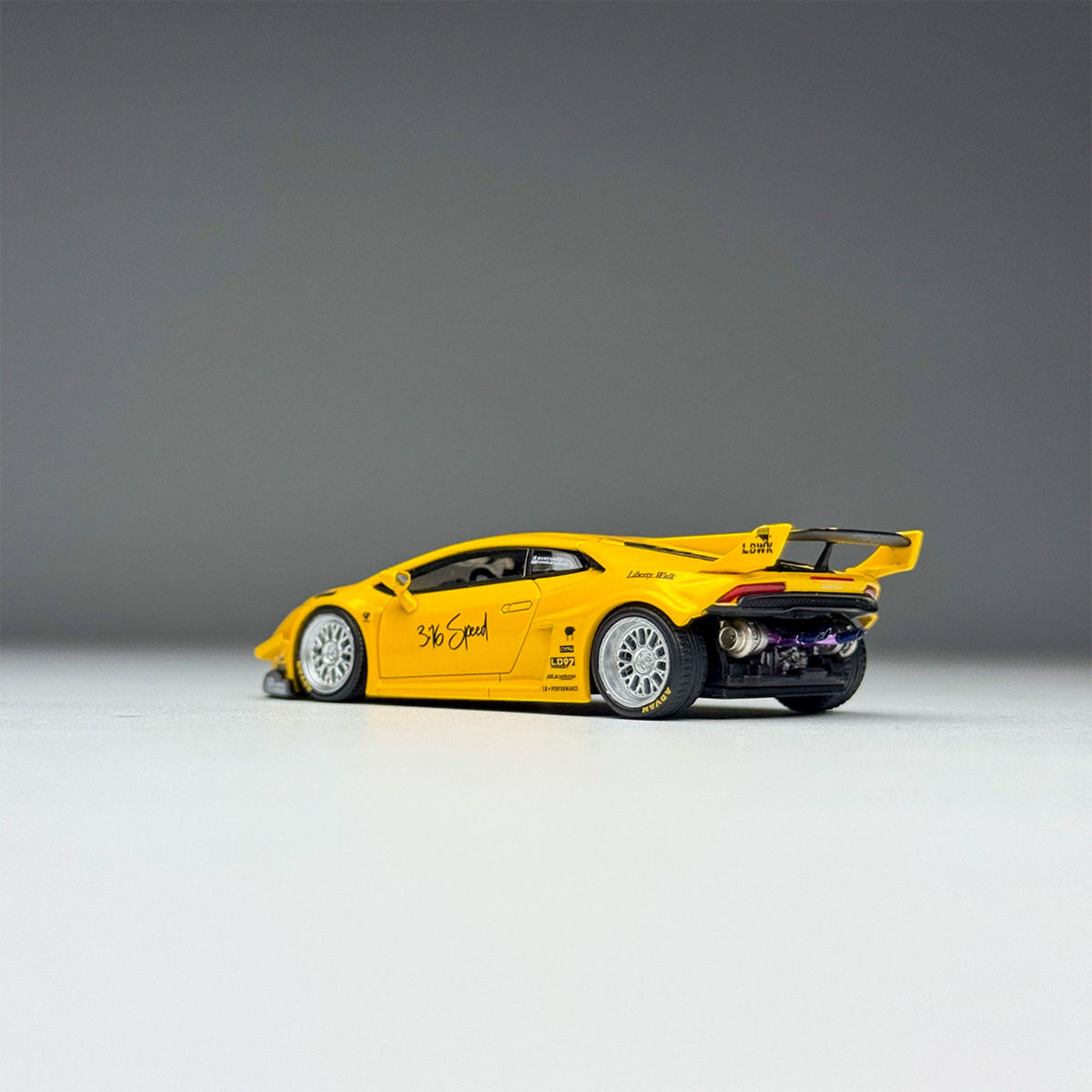King Model - Pre-Order - LB Huracan GT, Yellow - KM64-LBH-YL