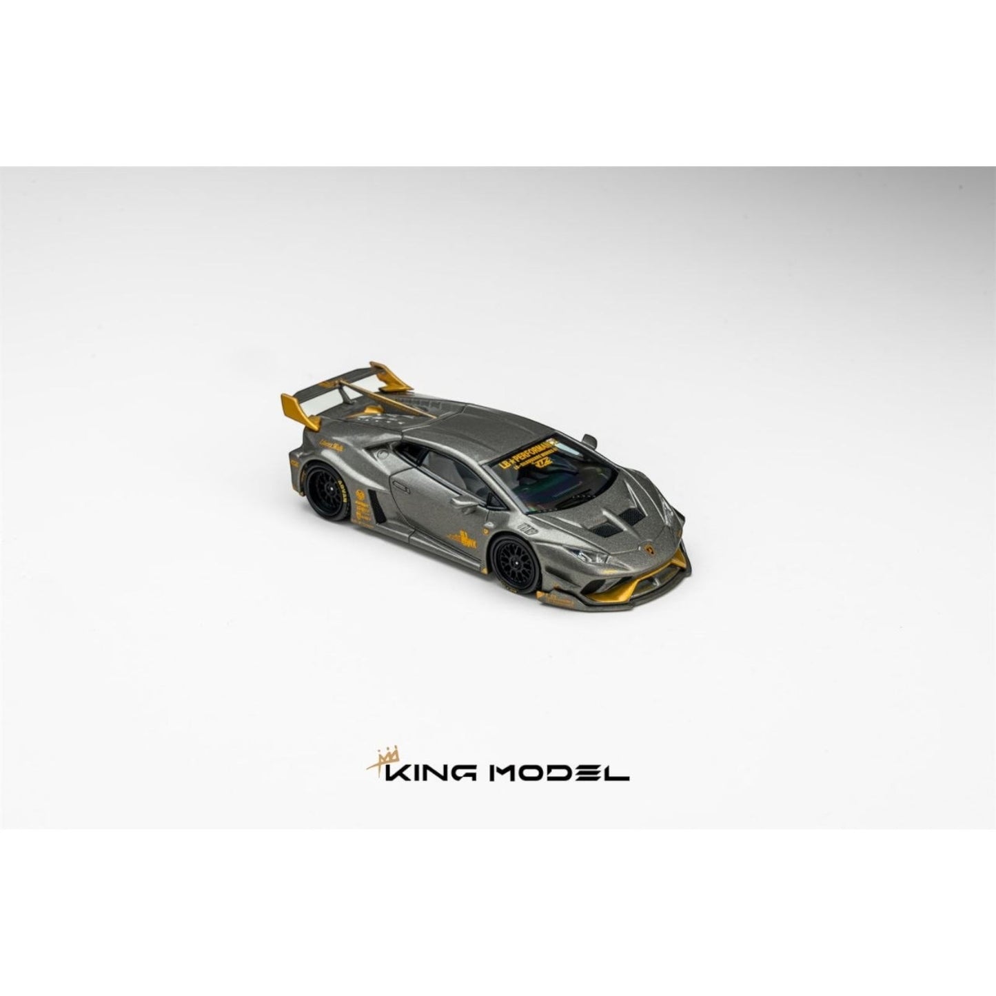 King Model - Pre-Order - Huracan LP610-4, LB WildBody Modified, grey-gold - KM64-LBH-GRY