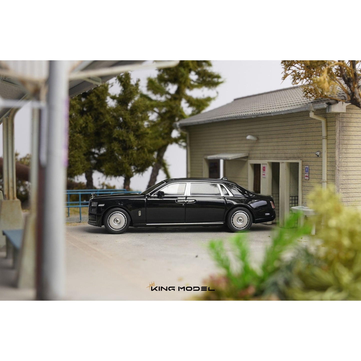 King Model - Pre-Order - Phantom, black - KM64-PHAN-BLK