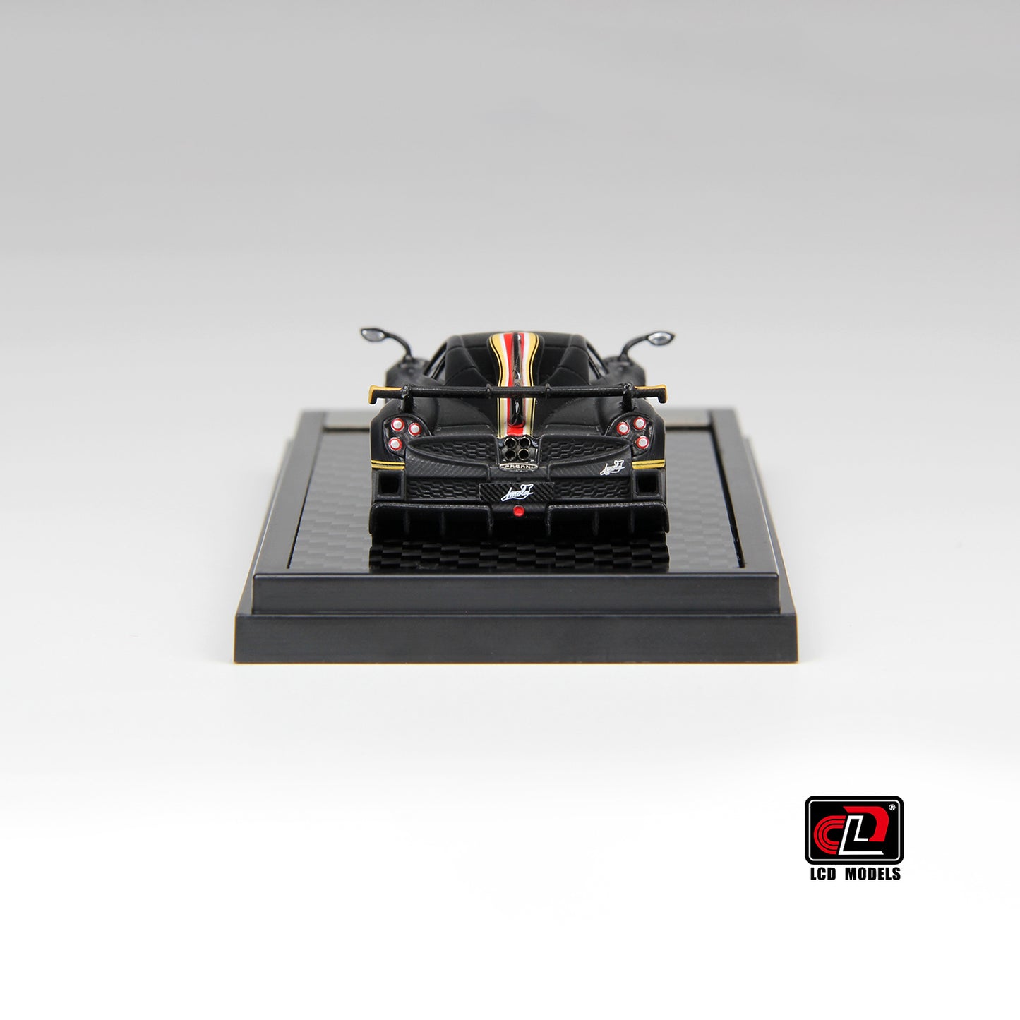 LCD Model - Pagani Imola Coupe, Matte Black Carbon - LCD64041-MBC