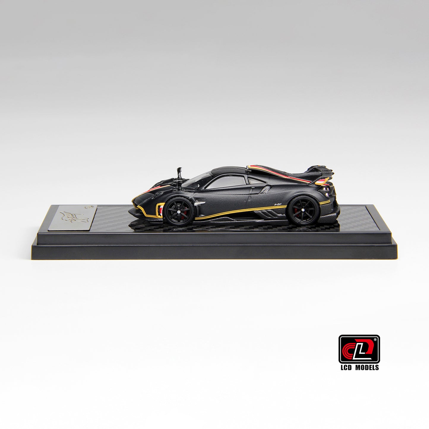 LCD Model - Pagani Imola Coupe, Matte Black Carbon - LCD64041-MBC