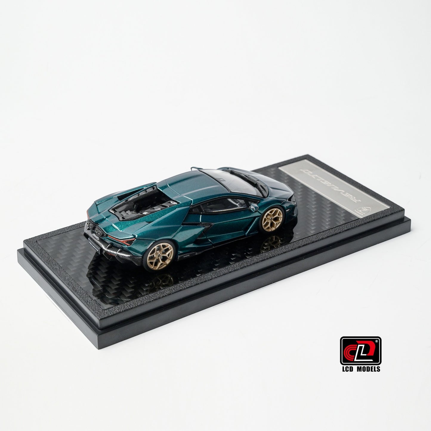 LCD Model - Pre-Order - Lamborghini Revuelto, Metallic-Green - LCD64042-MG
