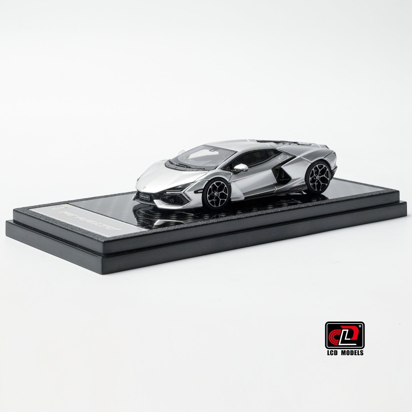 LCD Model - Pre-Order - Lamborghini Revuelto, Silver - LCD64042-SI