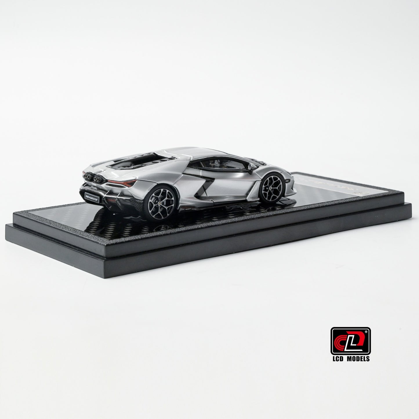 LCD Model - Pre-Order - Lamborghini Revuelto, Silver - LCD64042-SI