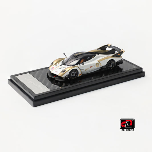 LCD Model - Pre-Order - Pagani Huayra R Evo Roadster, White / Gold - LCD64050-WG