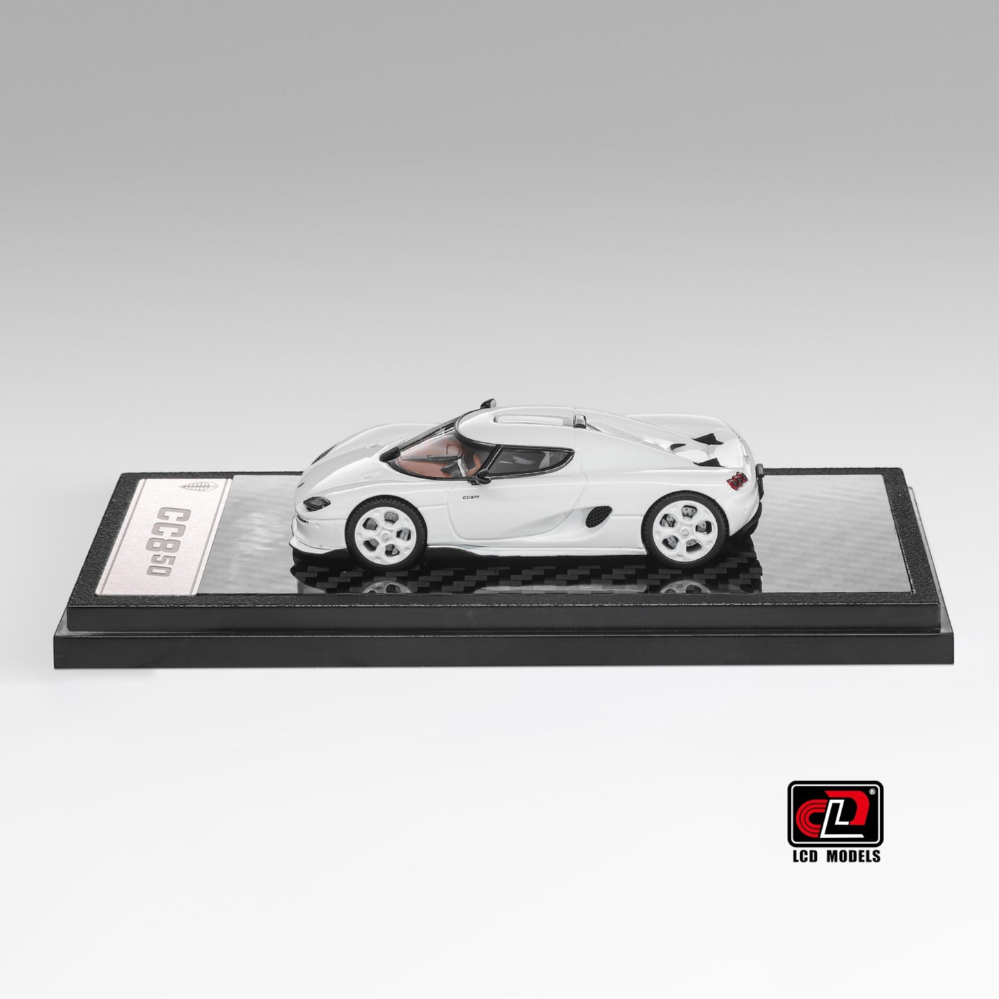 LCD Model - Pre-Order - Koenigsegg CC850, White - LCD64052-WHI