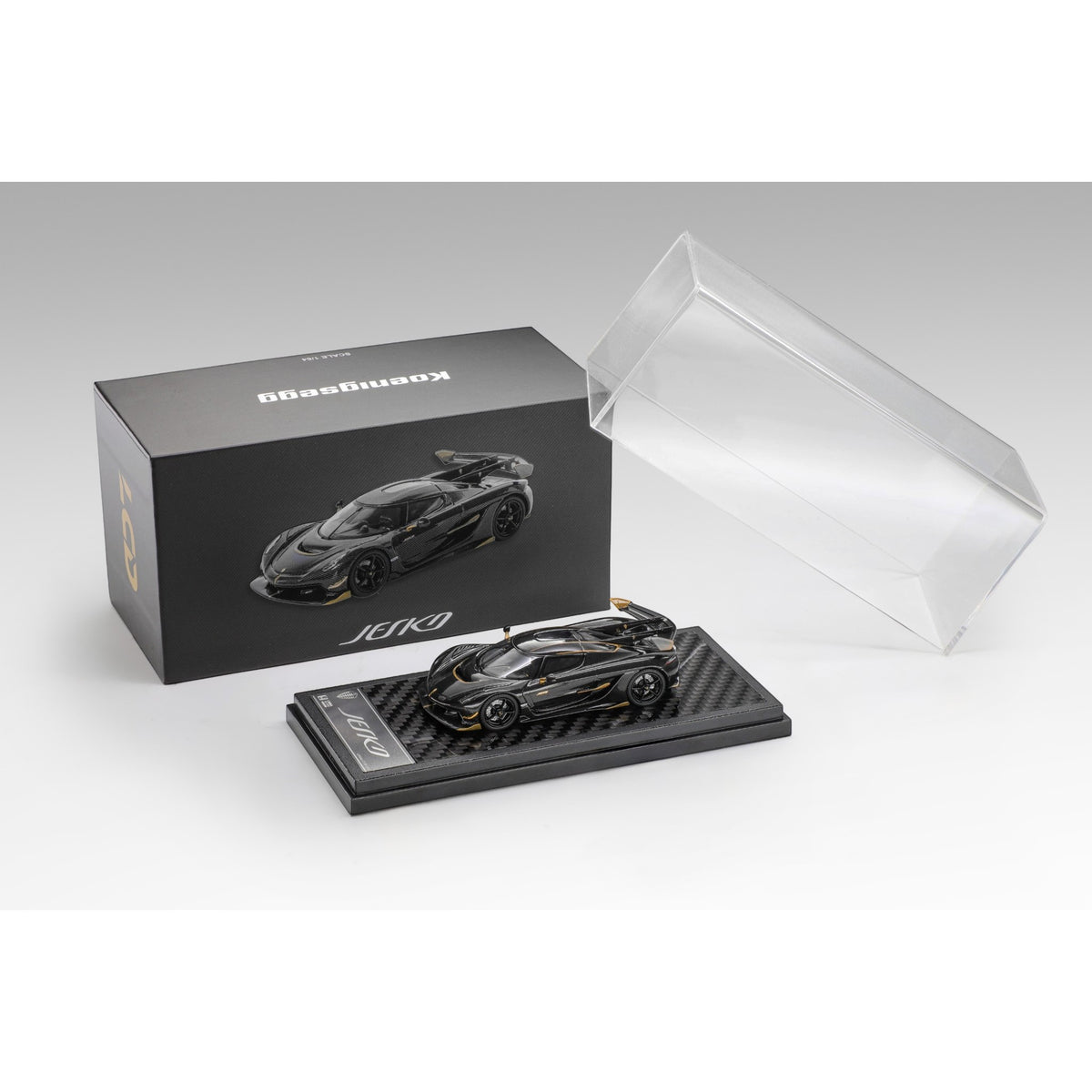 LCD Model - Pre-Order - Koenigsegg Jesko Attack, Carbon Black (CTE26) - LCD64056A-SG