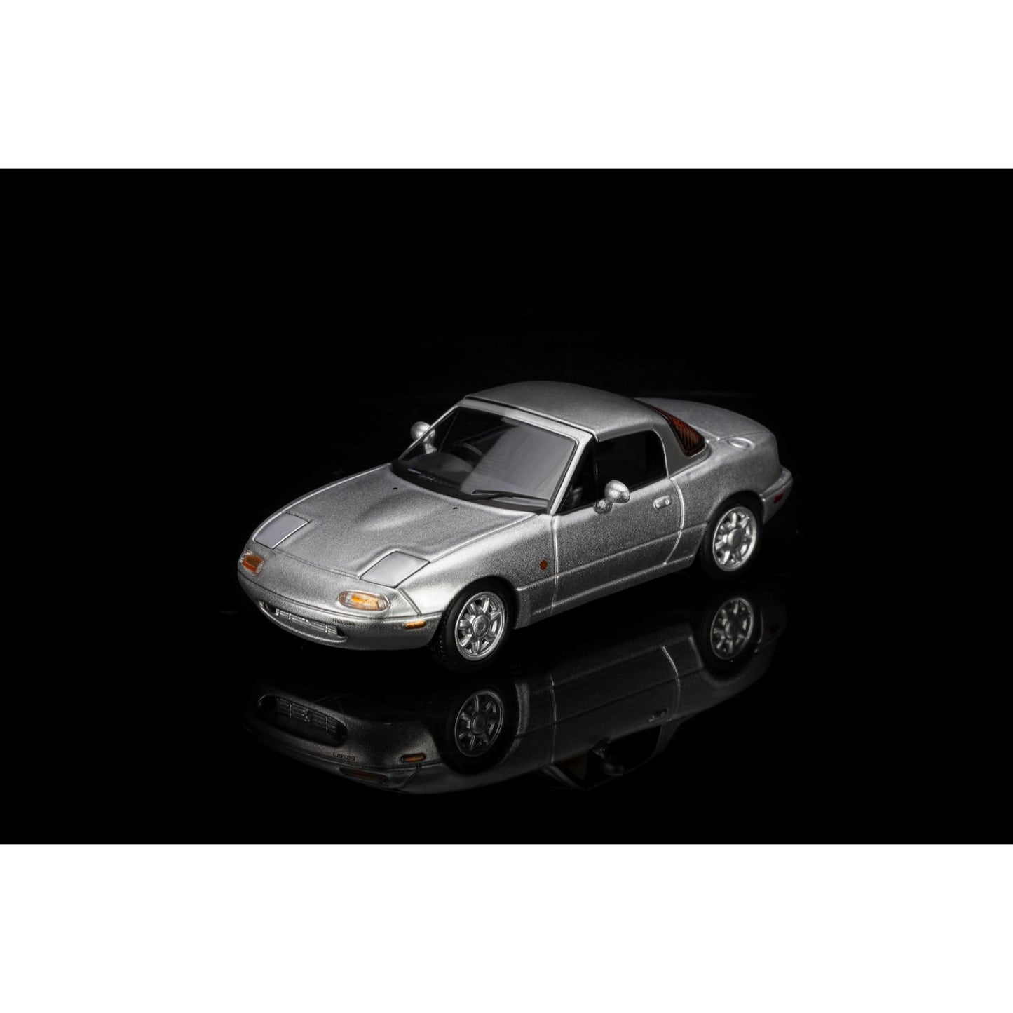 Motorhelix - Pre-Order - Mazda MX-5 Miata (NA) - LHD - M60204L
