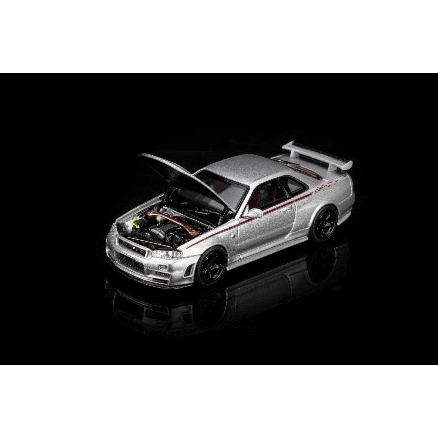 Motorhelix - Pre-Order - Nissan Skyline GT-R R34 NISMO Customized, Sonic Silver Metallic - M63464