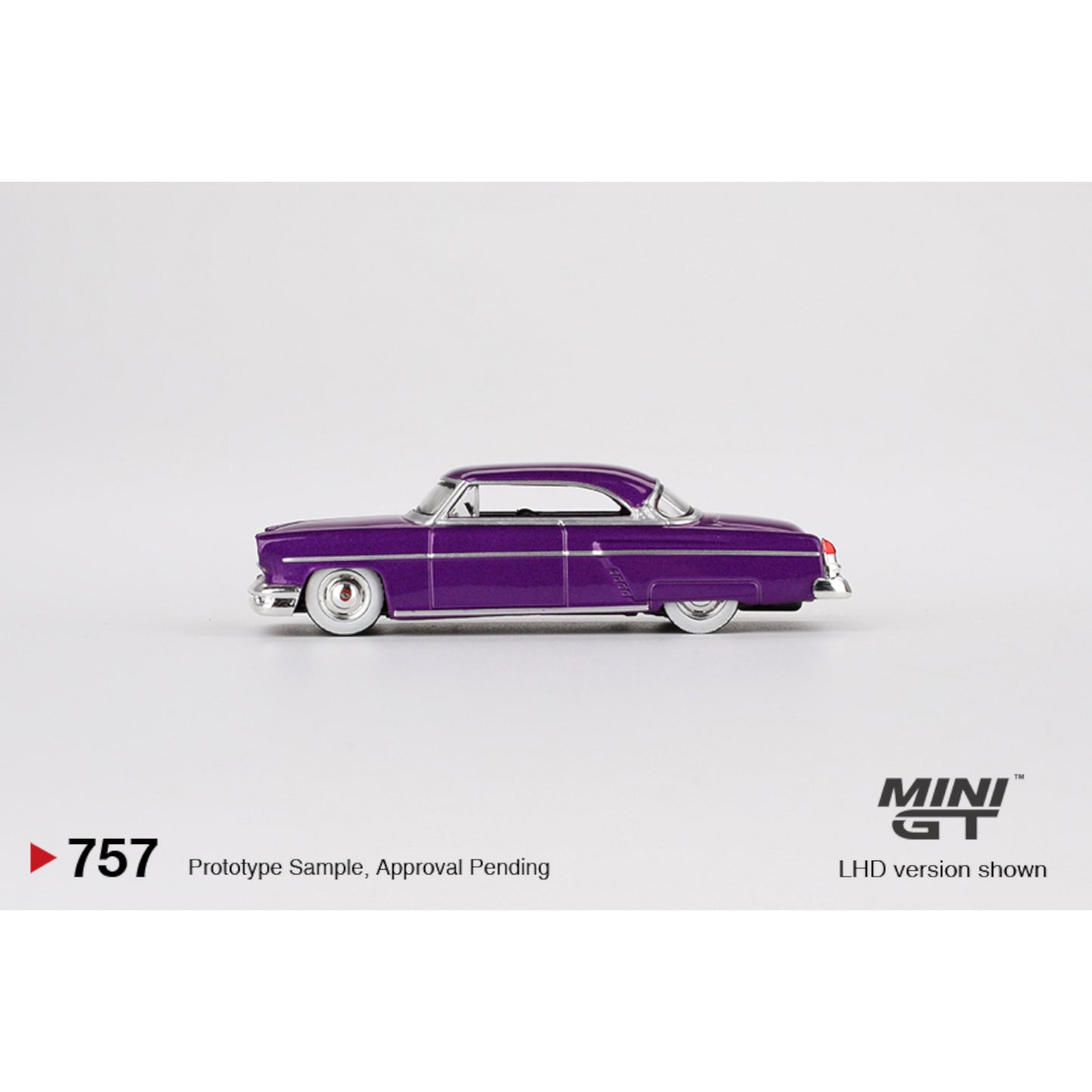 Mini GT -  Lincoln Capri Hot Rod 1954 Purple Metallic - MGT00757 (LHD) - 1:64