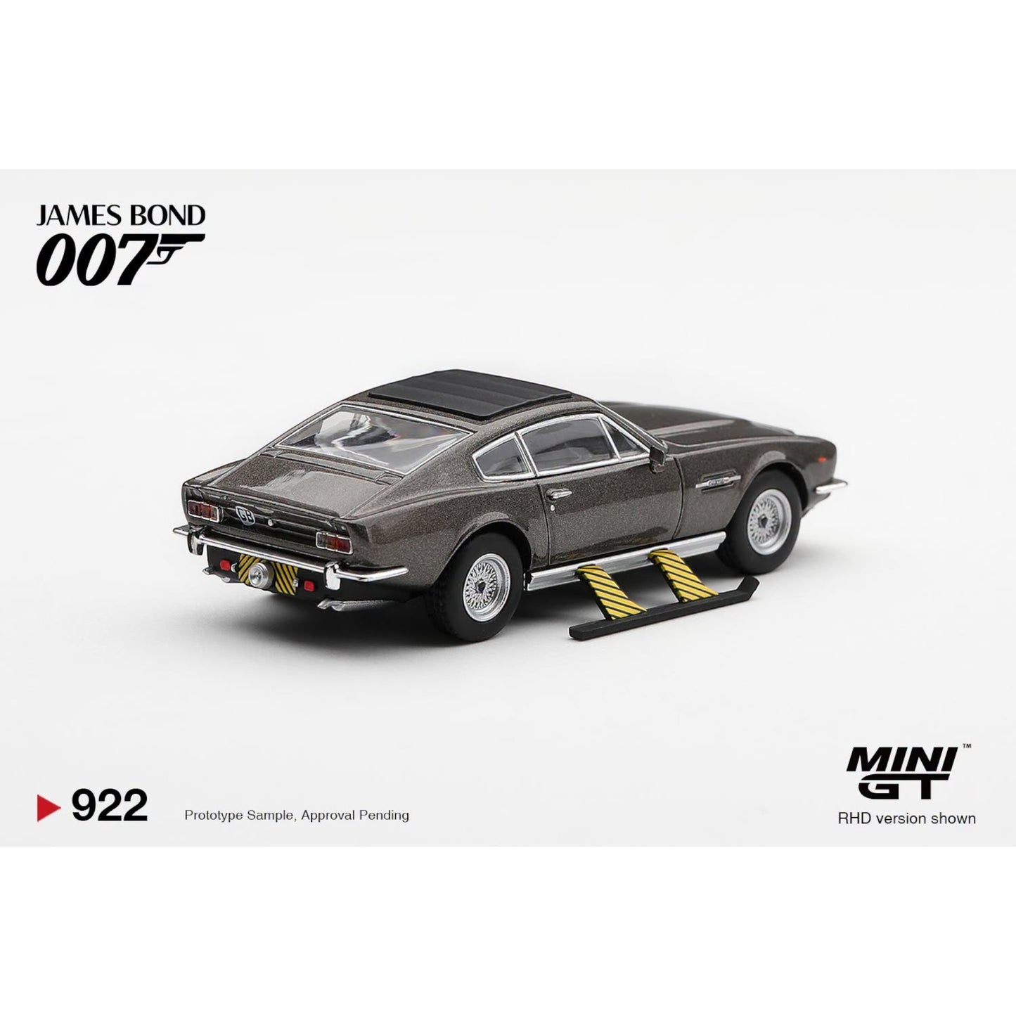 Mini GT - Pre-Order - James Bond - Aston Martin V8 Vantage “The Living Daylights” - MGT00922-007J