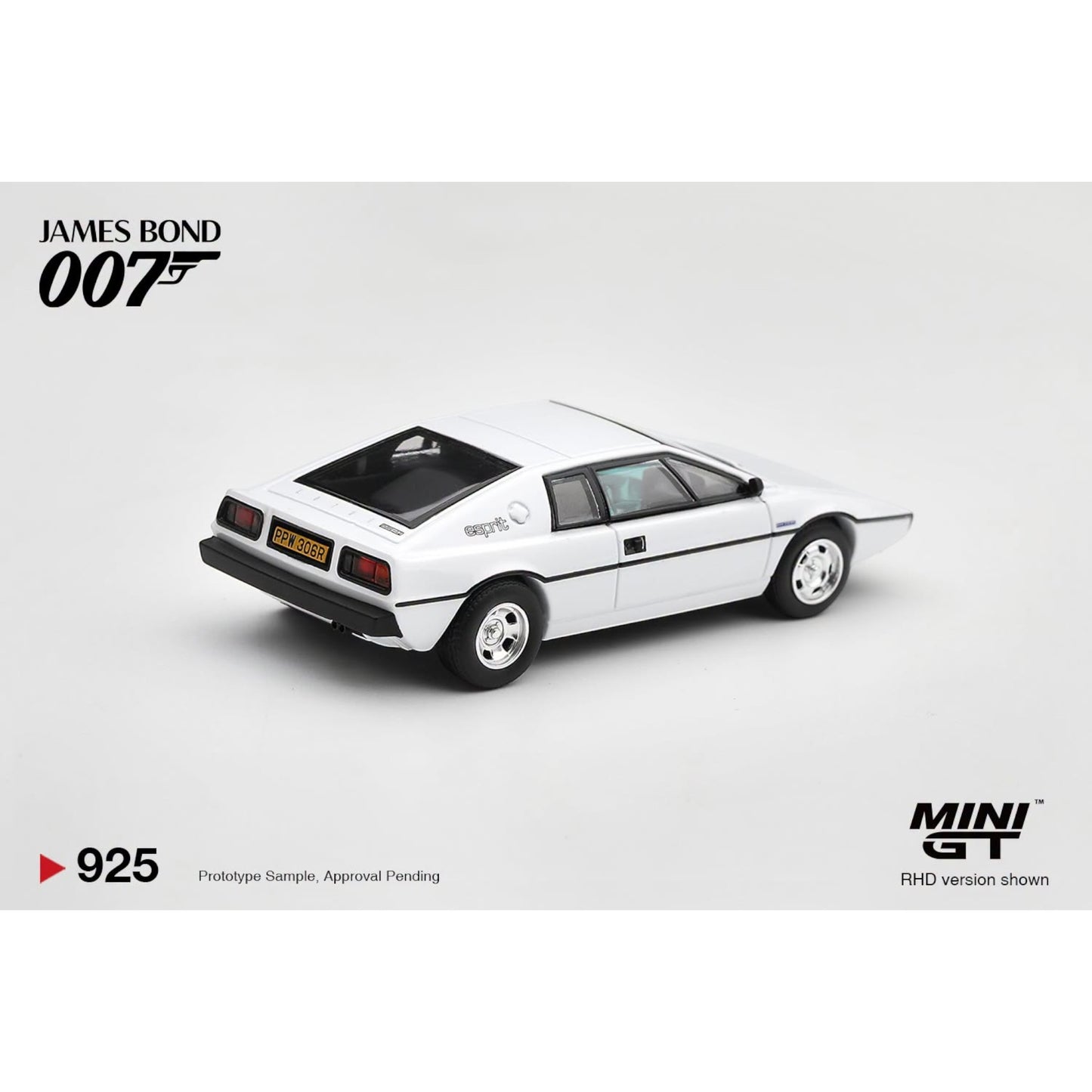 Mini GT - Pre-Order - James Bond - Lotus Esprit S1 "The Spy who loved Me" - MGT00925-007H