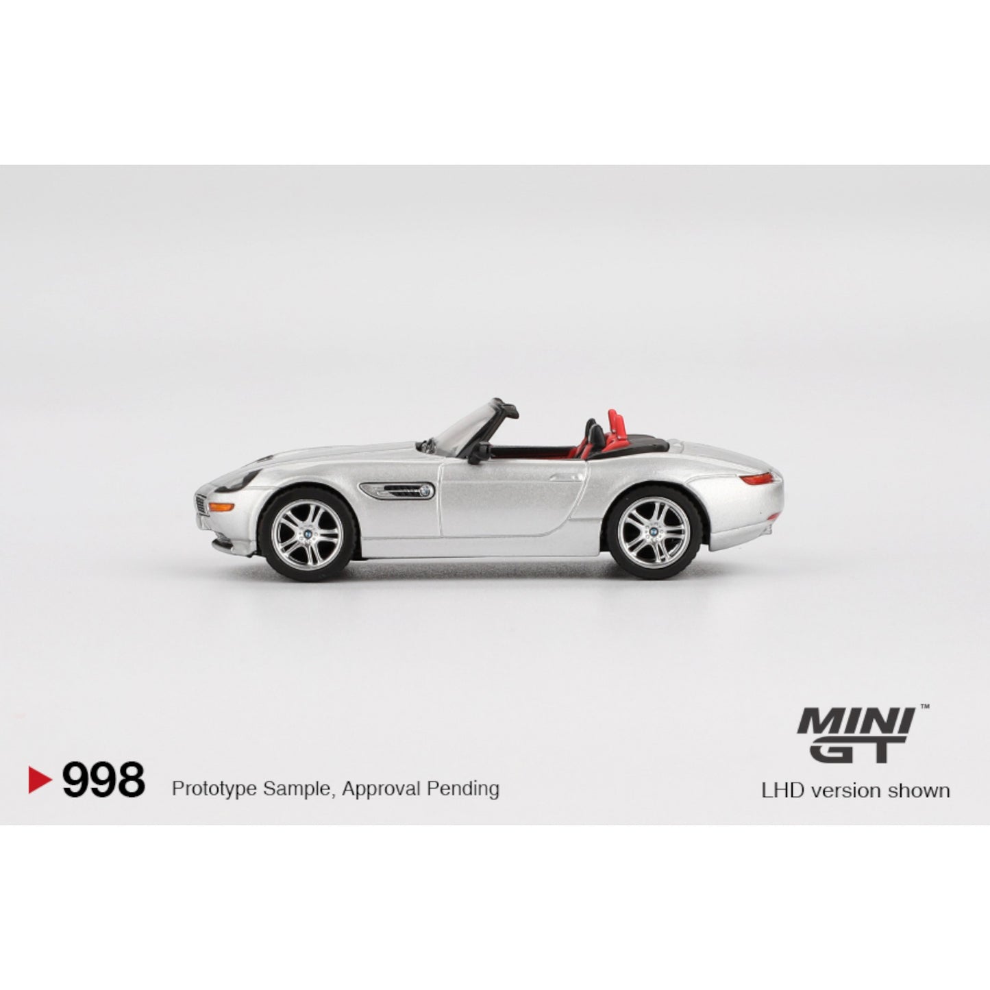 Mini GT - BMW Z8 Silver - MGT00998 (LHD)