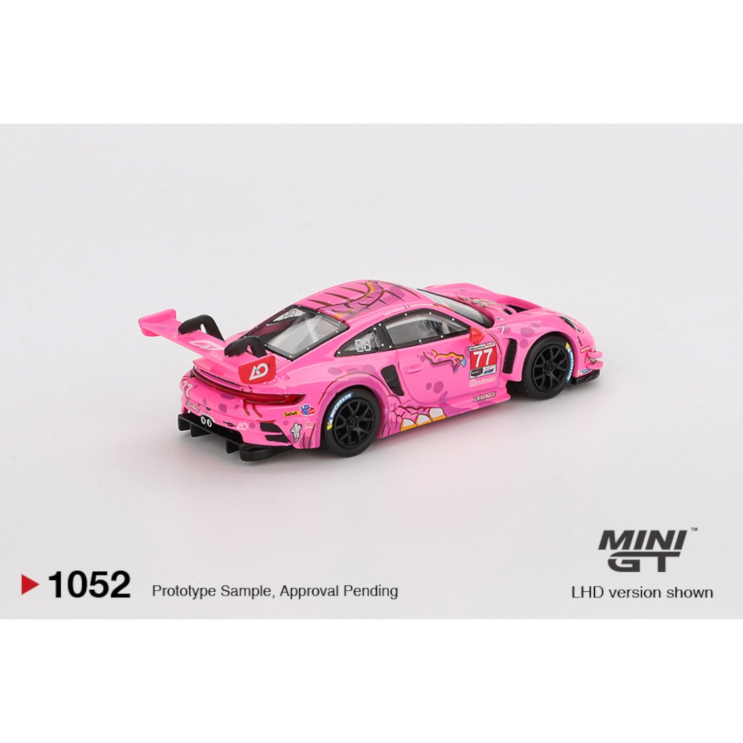 Mini GT - Pre-Order - PORSCHE 911 (992) GT3 R #77 AO  RACING ROAD AMERICA 2024 - MGT01052 (LHD)