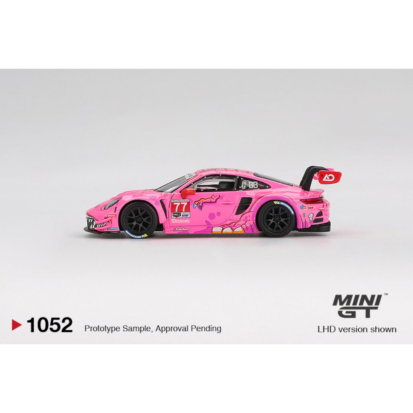 Mini GT - Pre-Order - PORSCHE 911 (992) GT3 R #77 AO  RACING ROAD AMERICA 2024 - MGT01052 (LHD)