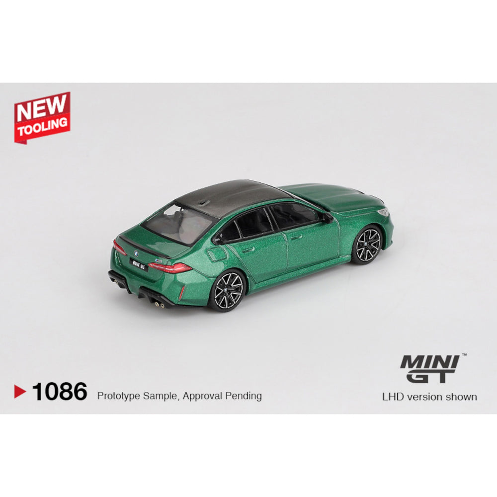 Mini GT - Pre-Order - BMW M5 (G90) Isle of Man Green Metallic - MGT01086 (LHD)