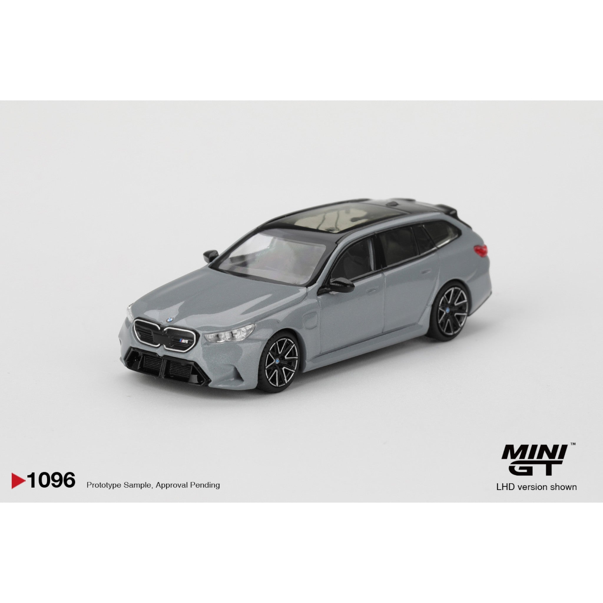 Mini GT - Pre-Order - BMW M5 Touring (G99) Brooklyn Grey Metallic - MGT01096 (LHD)