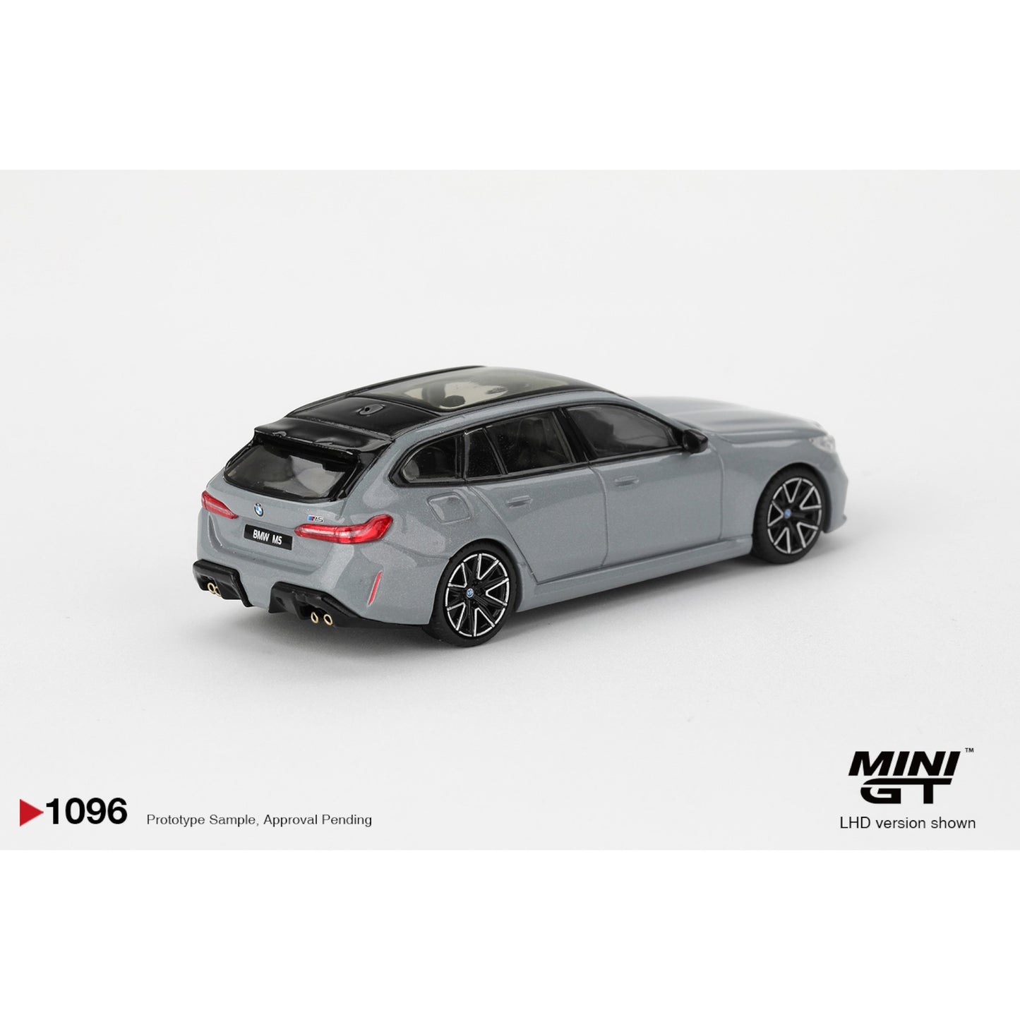 Mini GT - Pre-Order - BMW M5 Touring (G99) Brooklyn Grey Metallic - MGT01096 (LHD)
