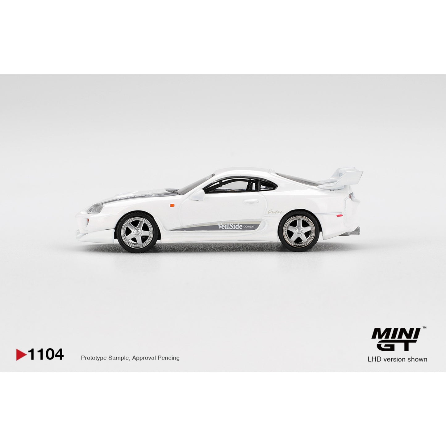Mini GT - Pre-Order - Toyota Supra VeilSide Combat V-I White - MGT01104 (LHD)