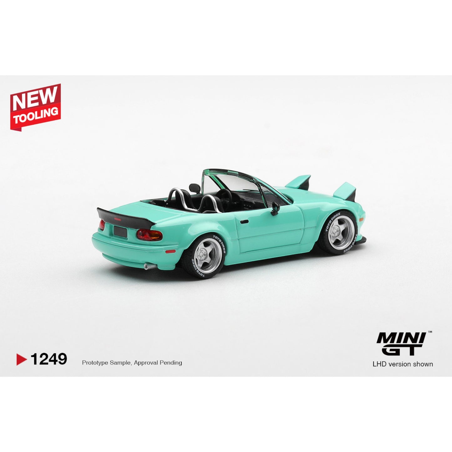 Mini GT - Pre-Order - Mazda MX-5 (NA) Pandem Mint Green - MGT01249 (LHD)