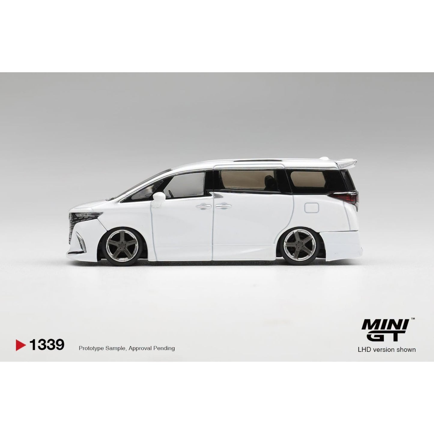 Mini GT - Pre-Order - Toyota Alphard 40 KUHL White - MGT01339 (LHD)