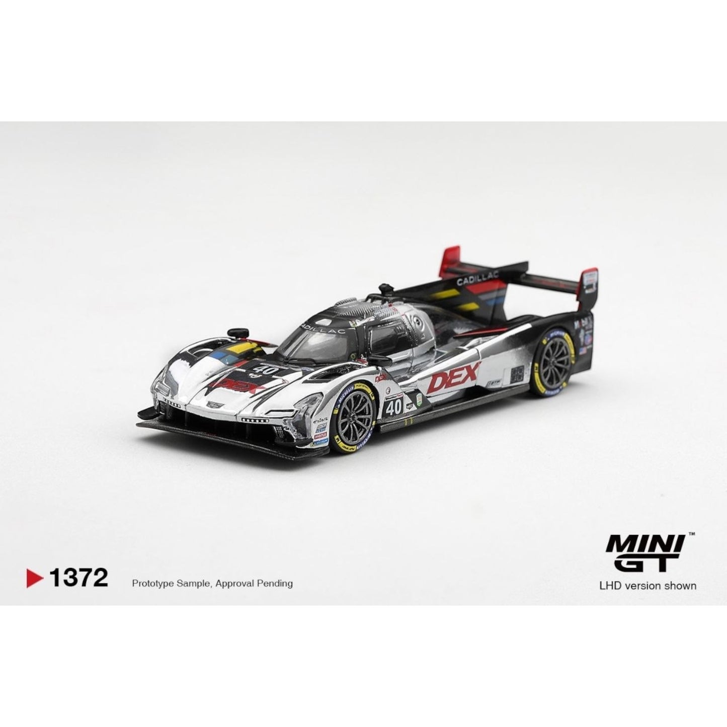 Mini GT - Pre-Order - Cadillac V-Series.R #40 Cadillac Wayne Taylor Racing 2025 IMSA Daytona 24 Hrs - MGT01372 (LHD)