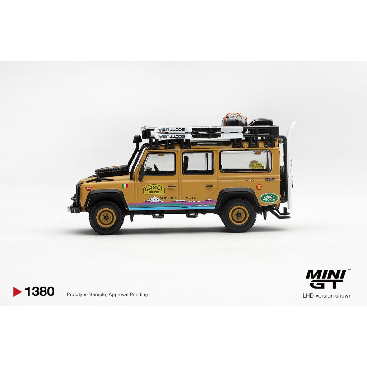 Mini GT - Pre-Order - Land Rover Defender 110 1998 Camel Trophy Tierra del Fuego CT.24 Italy - MGT01380 (LHD)