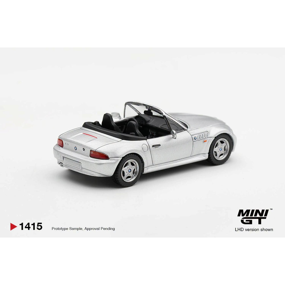 Mini GT - Pre-Order - BMW Z3 Titanium Silver - MGT01415 (LHD)