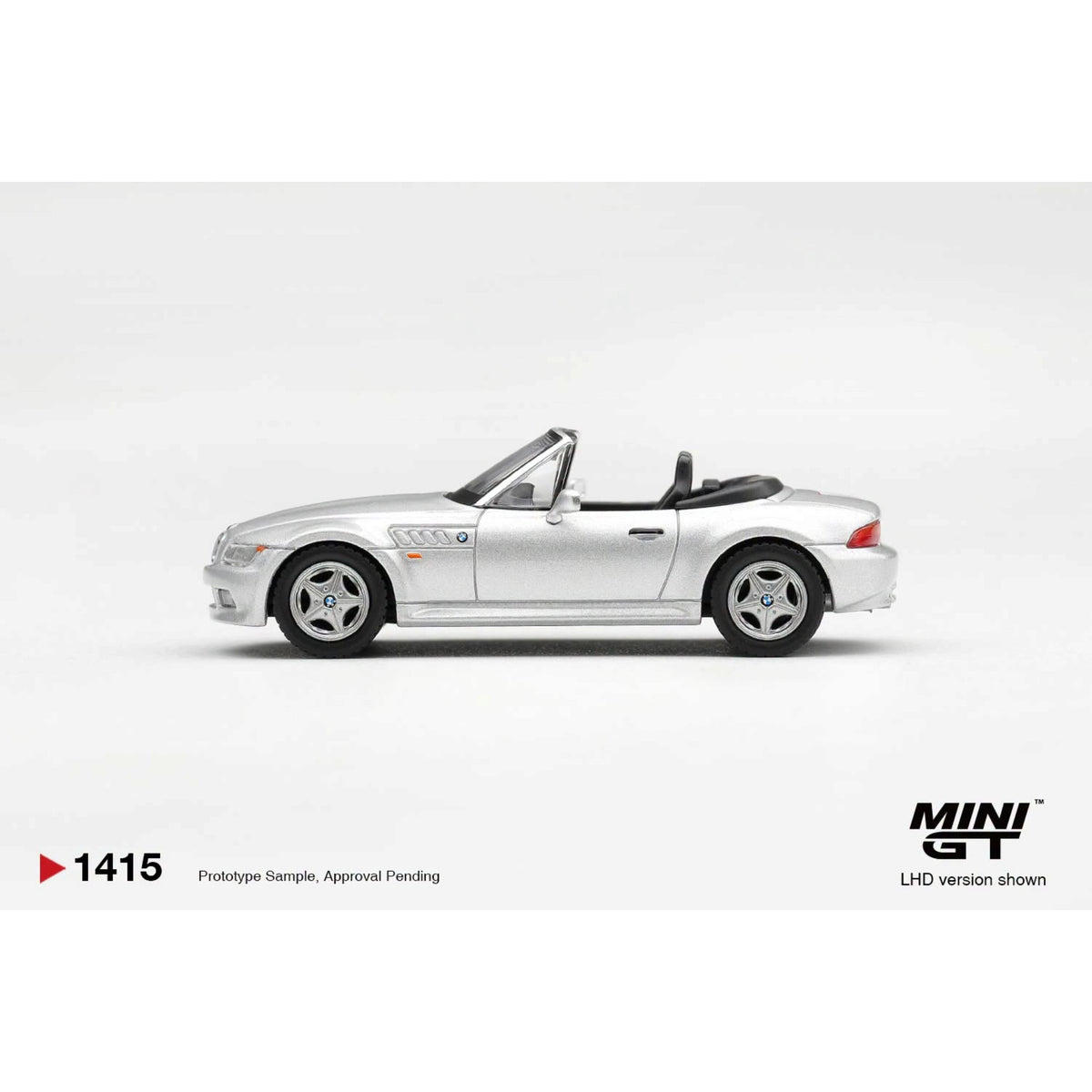 Mini GT - Pre-Order - BMW Z3 Titanium Silver - MGT01415 (LHD)