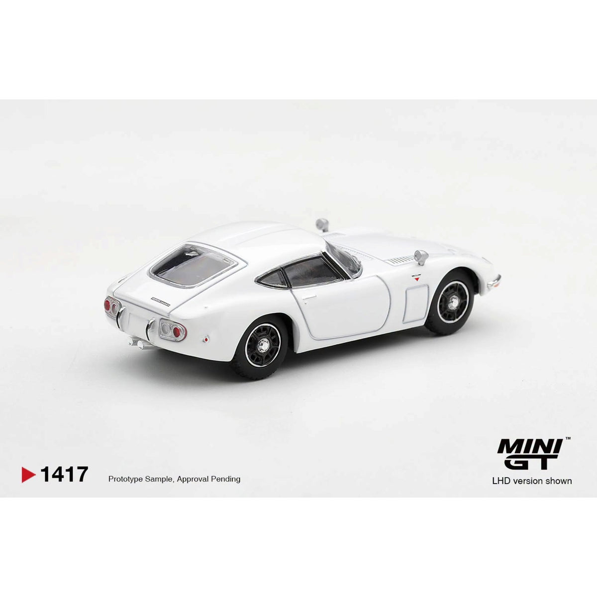 Mini GT - Pre-Order - Toyota 2000GT Pegasus White - MGT01417 (LHD)