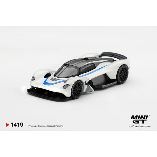 Mini GT - Pre-Order - Aston Martin Valkyrie Escaping White - MGT01419 (LHD)