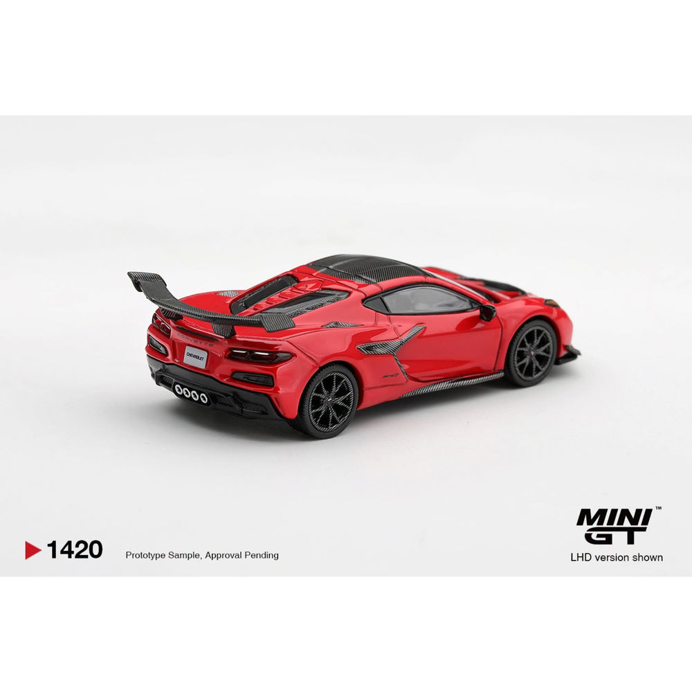 Mini GT - Pre-Order - Chevrolet Corvette ZR1 Torch Red - MGT01420 (LHD)