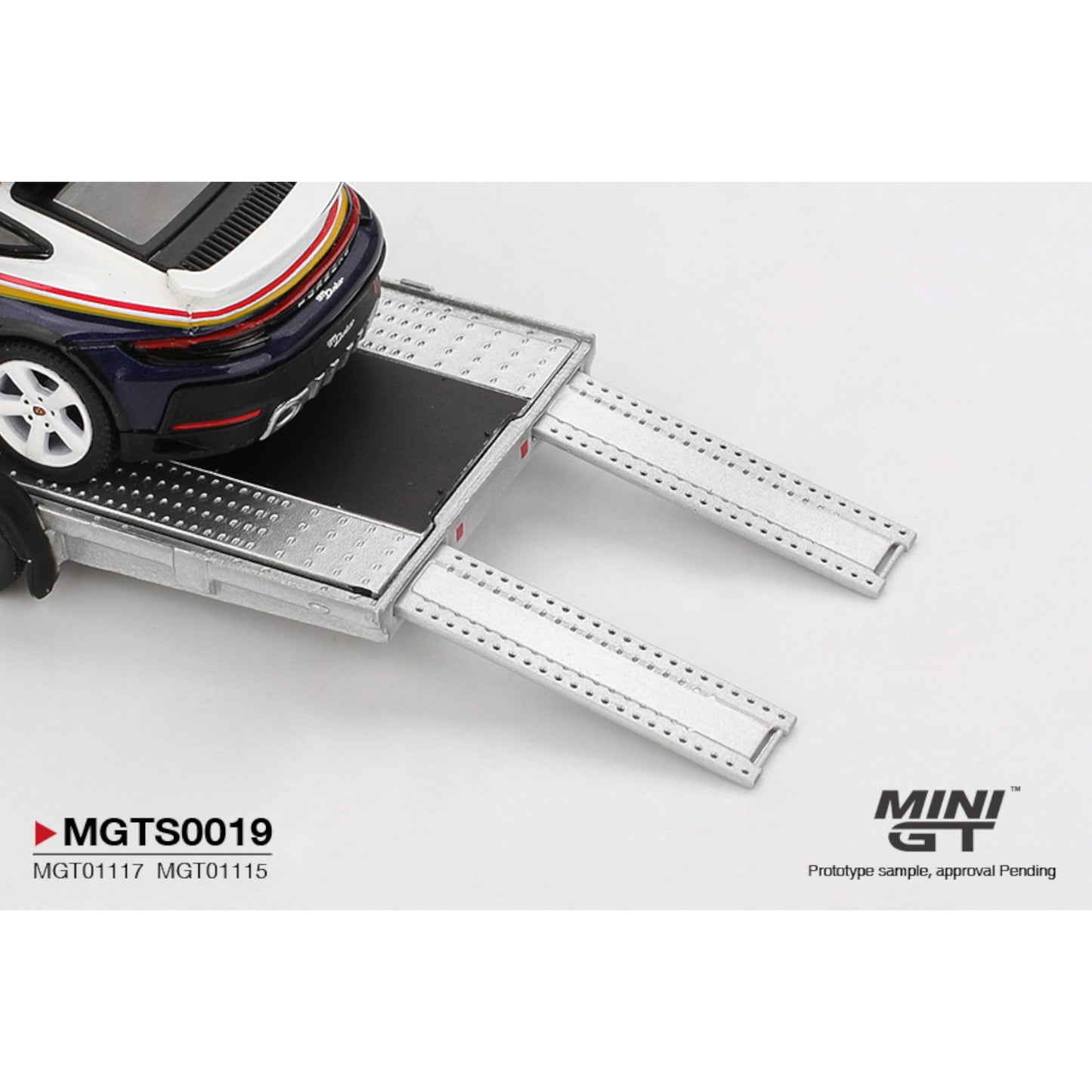 Mini GT - Pre-Order - Porsche 911 Dakar #718 / Volkswagen ID. Buzz Porsche Centrum Gelderland Roughroads Set - MGTS0019