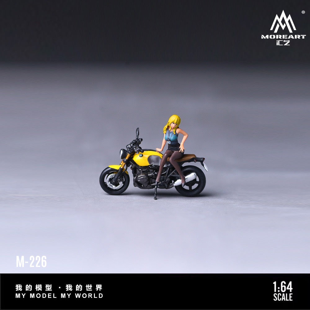 MoreArt - Pre-Order - BMW Latte Beauty Investigator Set - MO222226