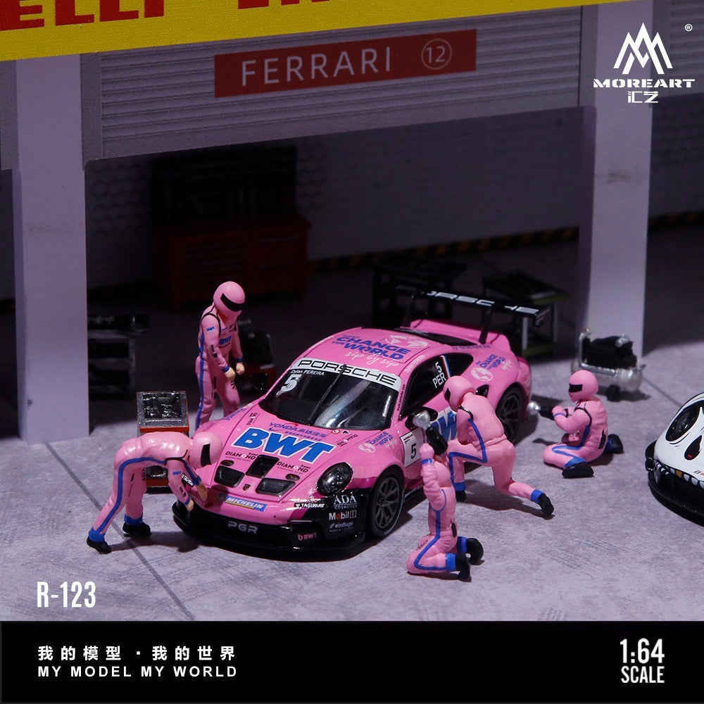 MoreArt - Pre-Order - Racing Team Maintenance Figure Set pink - Resin - MO223123