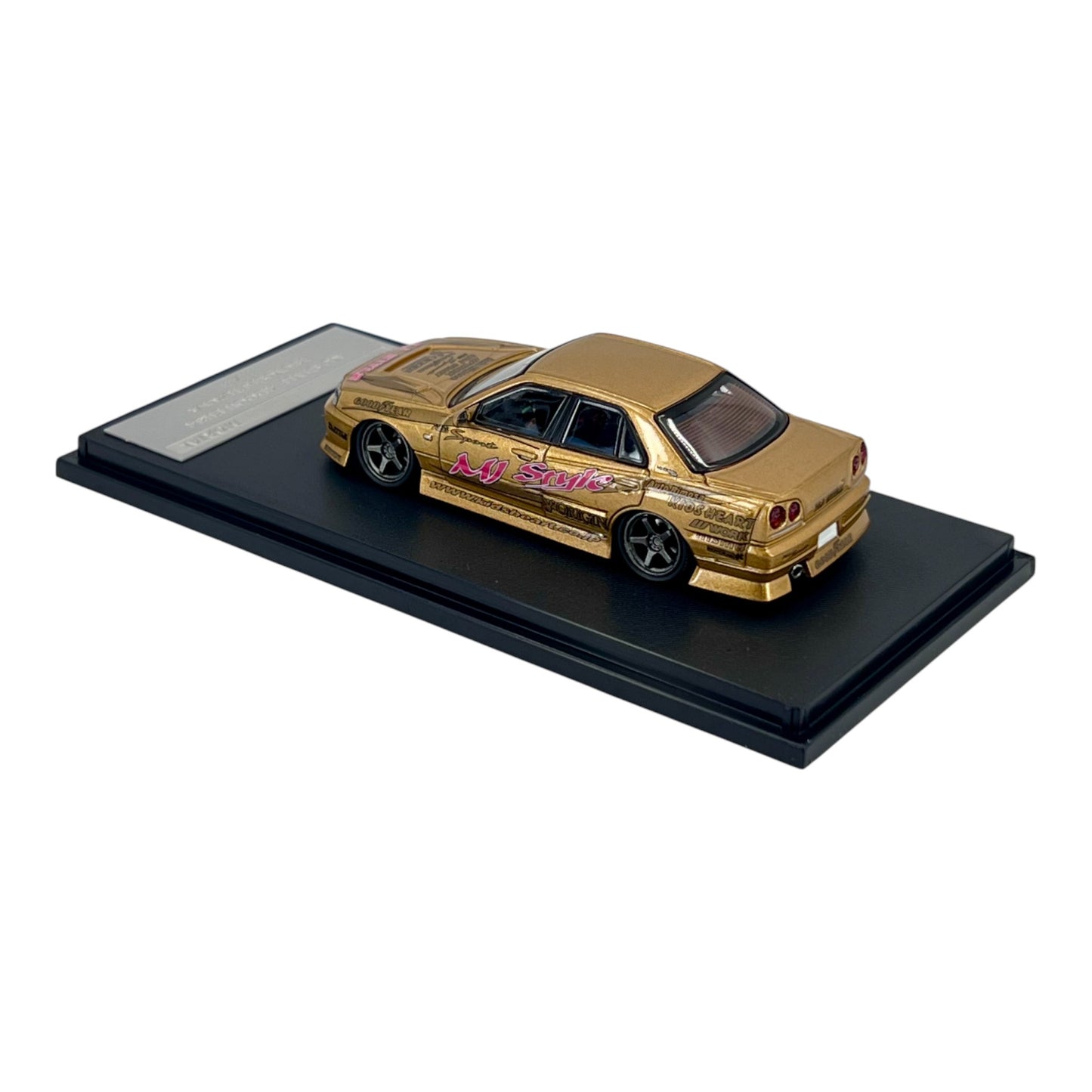 Mortal Model - Nissan Skyline GT-R GTR R34 MJ Style 4Door ER34 Tsuyoshi Tezuka, gold