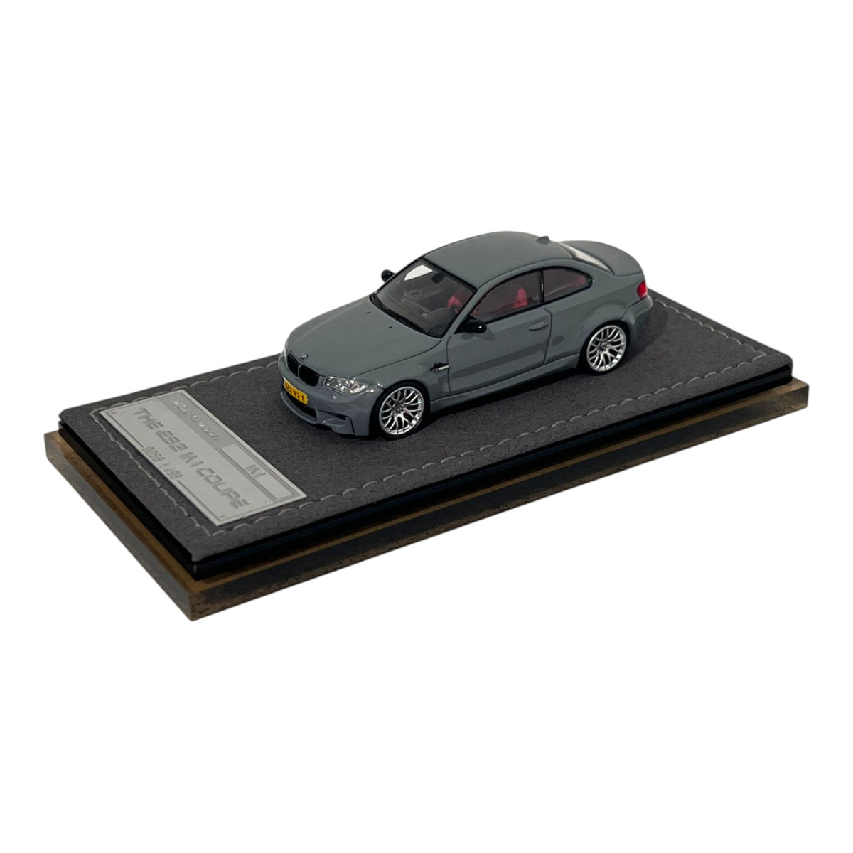 Mortal Diecast - BMW M1 Coupe (E82), grey - MO64-M1C-GRY