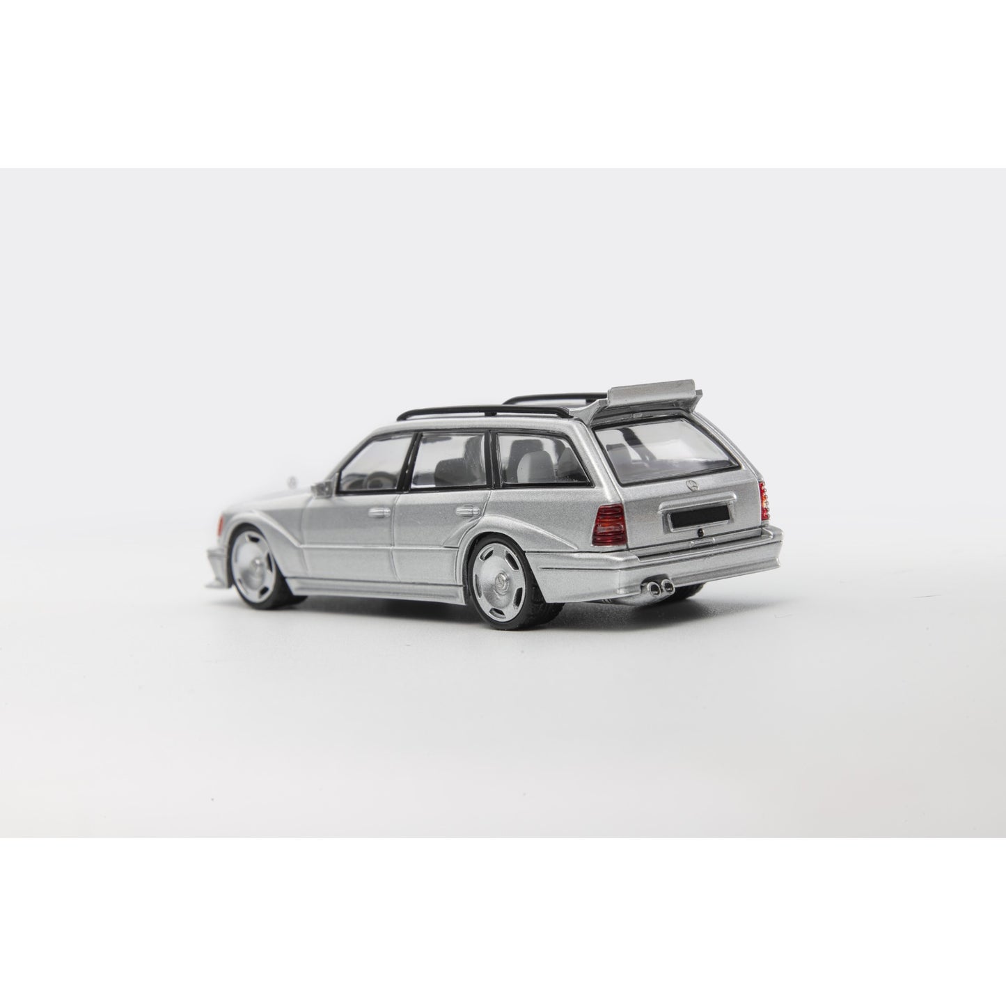 Mortal Diecast - Pre-Order - Mercedes-Benz S124 Wagon, silver - MO64-S124T-SIL