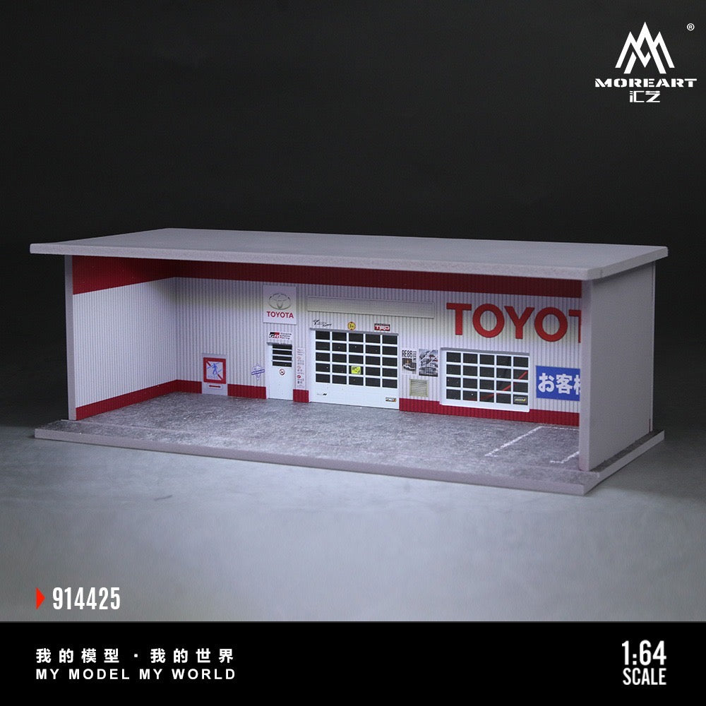 MoreArt - Pre-Order - Toyota Repair Shop Scene - Diorama mit Beleuchtung - MO914425