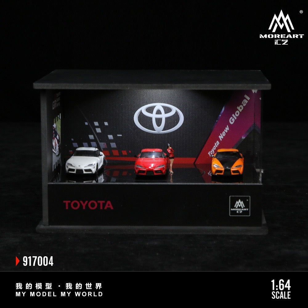 MoreArt Pre-Order - Toyota Turntable Exhibition Hall - Diorama mit Beleuchtung - MO917004