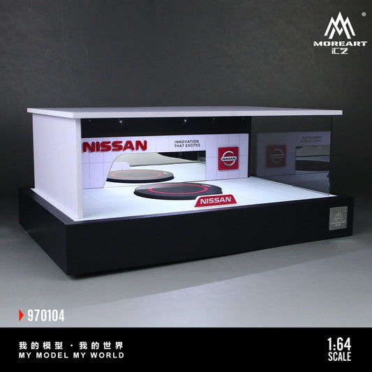 MoreArt - Pre-Order - Nissan Rotating Exhibition Diorama mit Beleuchtung