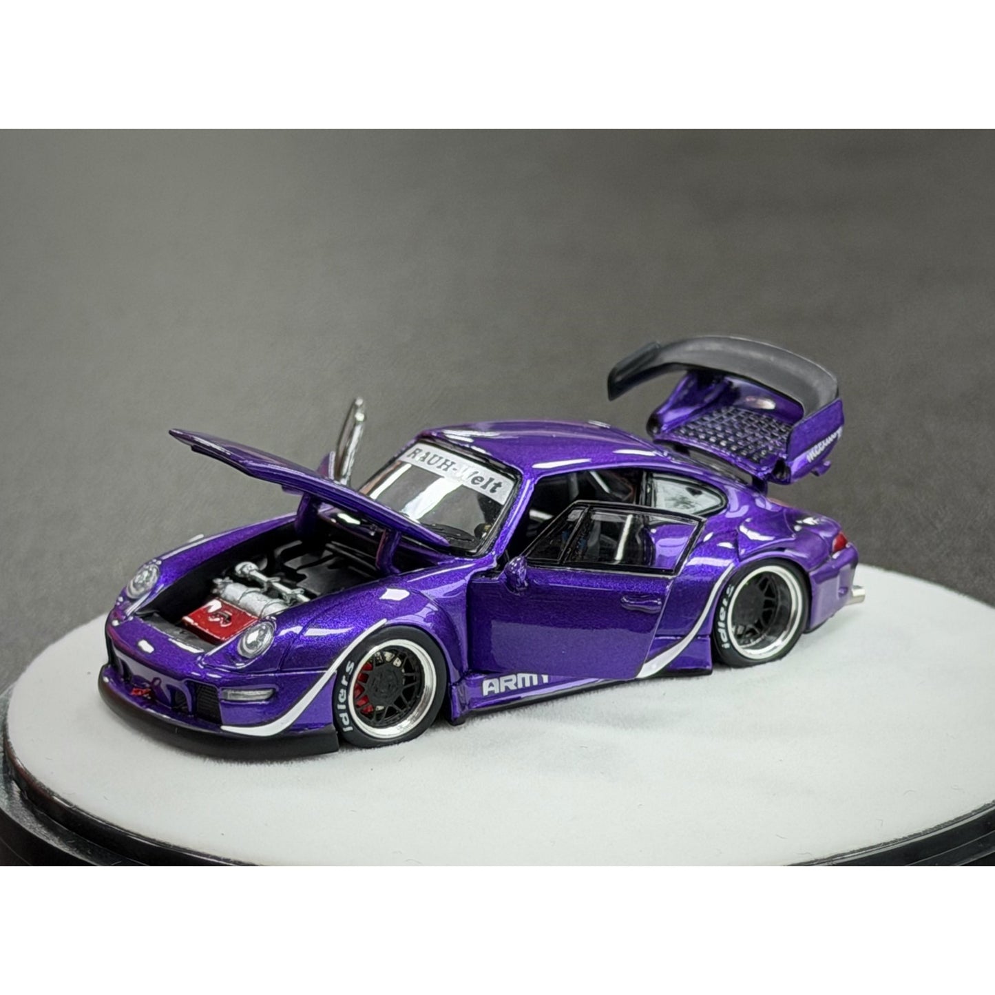 PGM Diecast - Pre-Order - RWB993, purple Rauh-Welt in Luxury Round Case - PGM640314