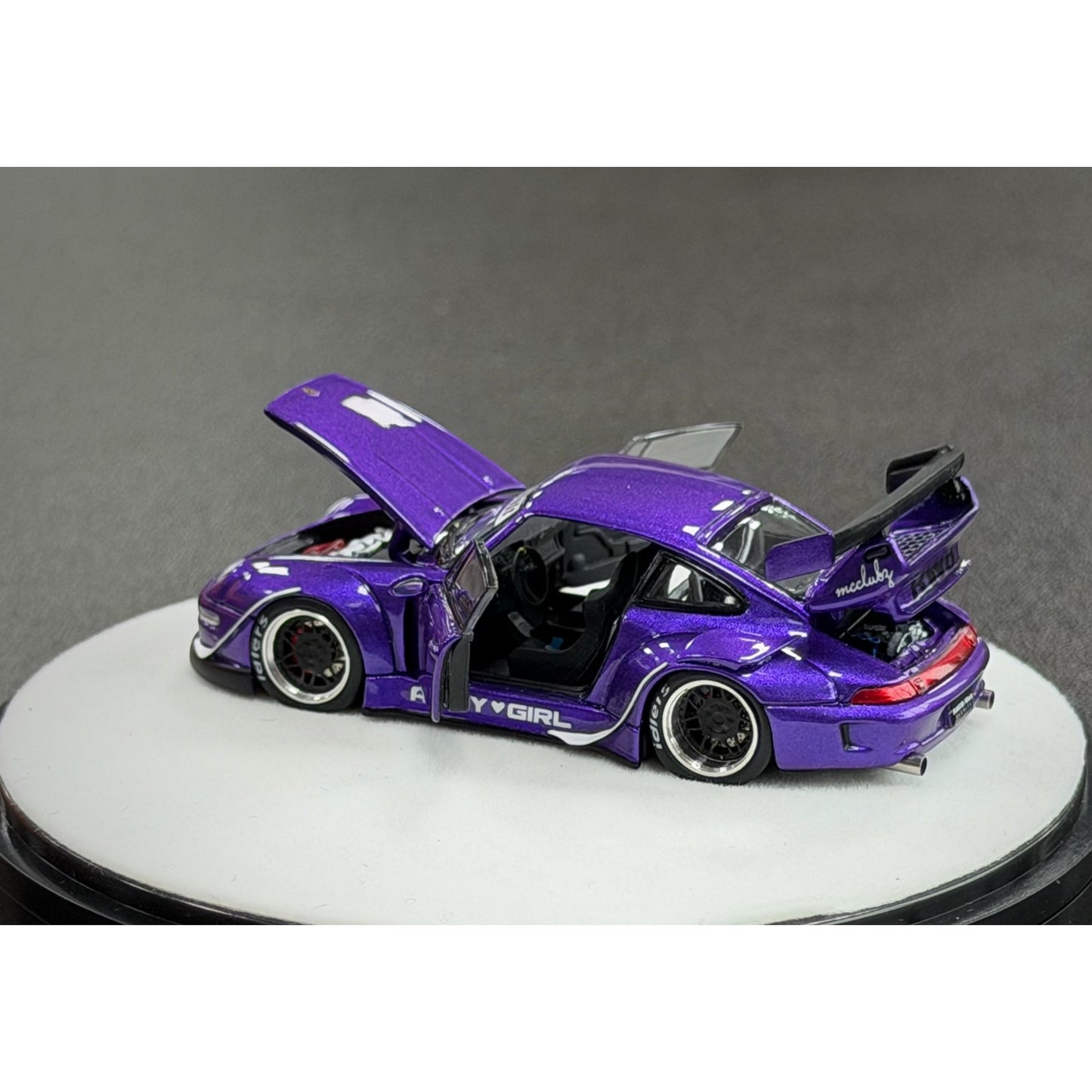 PGM Diecast - Pre-Order - RWB993, purple Rauh-Welt in Luxury Round Case - PGM640314